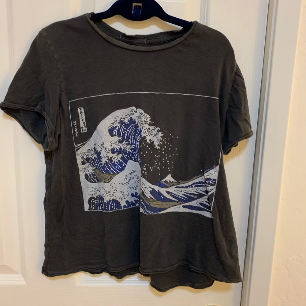 Urban Outfitters wave t-shirt
